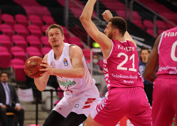 于英超同位 于英超同位