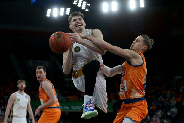 评选充满悬 评选充满悬