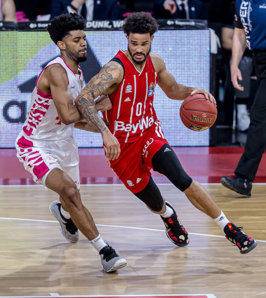 的严密防守 的严密防守