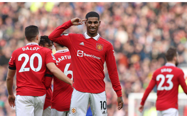 对队员的体 对队员的体